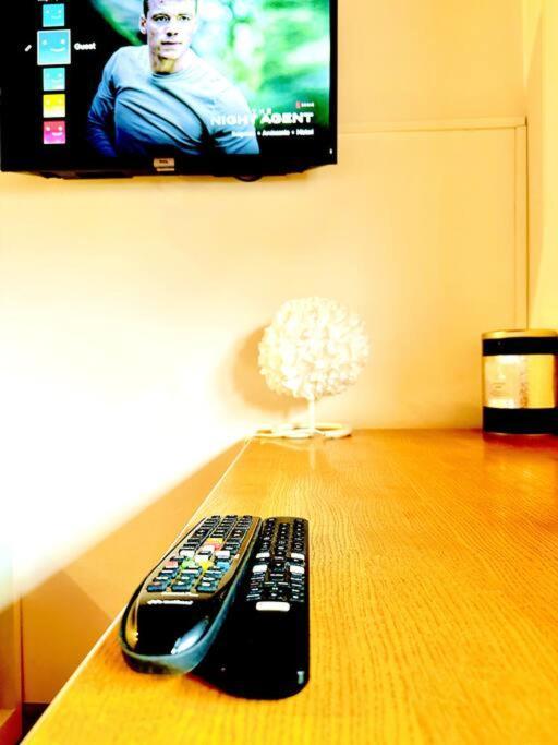 4 Minuti Dalla Stazione Loft Moderno ポンタッシエーヴェ エクステリア 写真